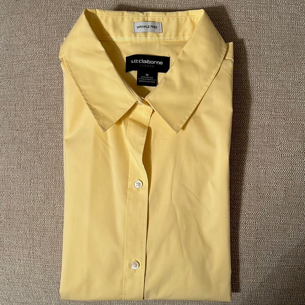 Pale yellow; very lightly used (have only used once)
